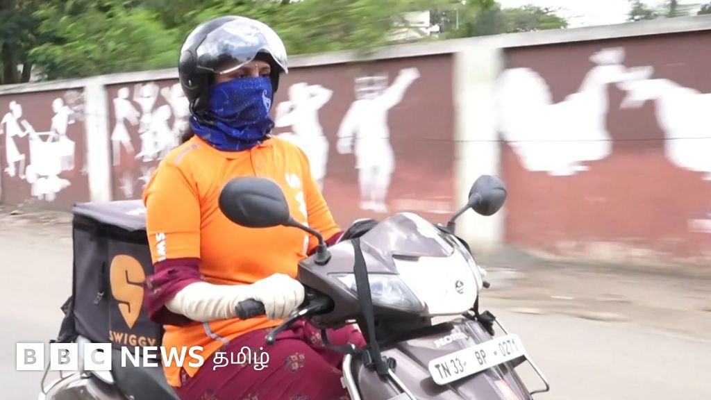 வங்கி அதிகாரி கனவை நனவாக்க உணவு டெலிவரி செய்யும் பெண்