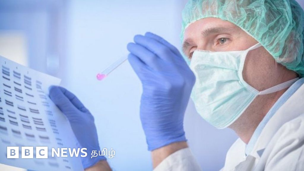 கொரோனா வைரஸ்: ஒமிக்ரானுக்கு எதிராக இரு டோஸ் தடுப்பூசி வேலை செய்யவில்லையா? பூஸ்டர் சிறப்பாக வேலை செய்கிறதா?