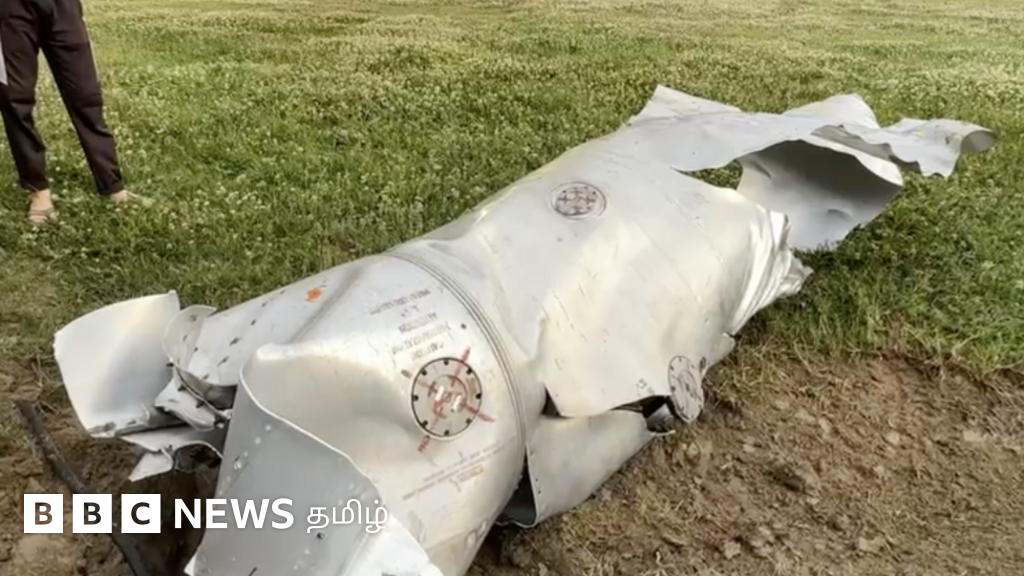 இந்தியாவின் வான் தாக்குதல்: உடைந்த பாகங்கள் பற்றி தெரியவந்தது என்ன?