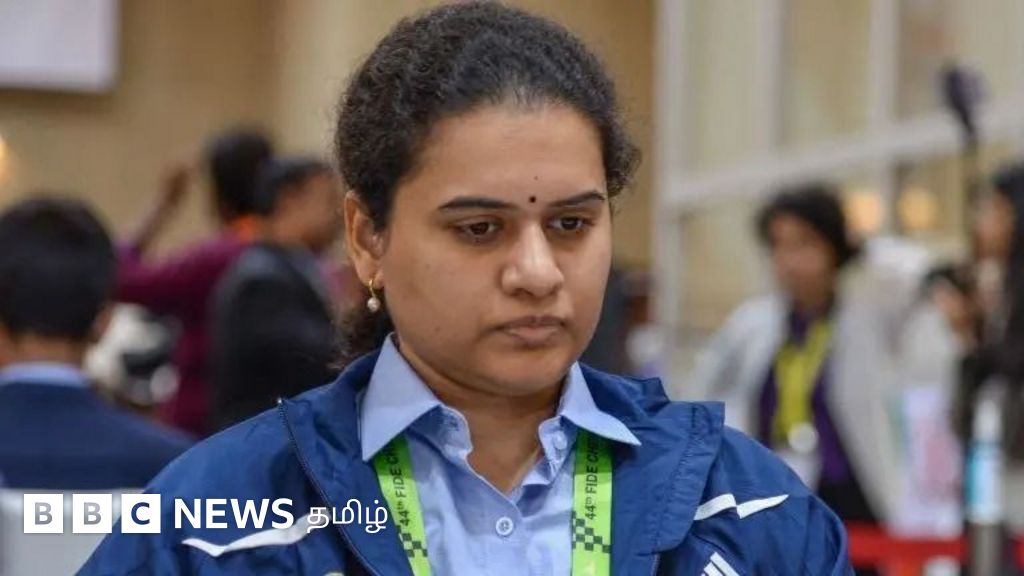 உலக அதி வேக சதுரங்க சாம்பியன்ஷிப் பட்டத்தை இரண்டாம் முறை வென்ற இந்திய வீராங்கனை கொனேரு ஹம்பி