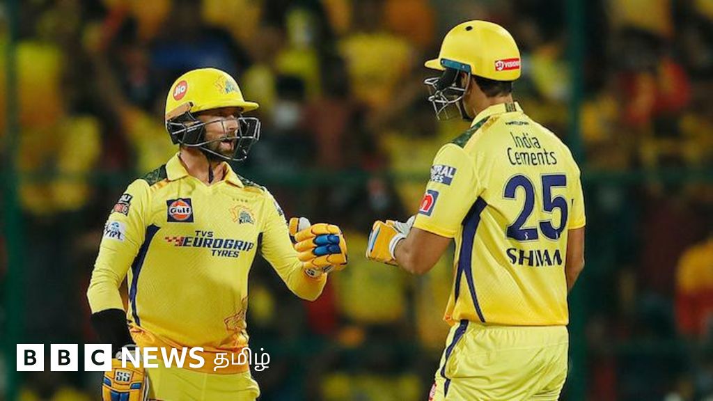 226 ரன்களை குவித்த சிஎஸ்கே - கோலி, டு பிளெசியை கட்டுப்படுத்த இது போதுமா?