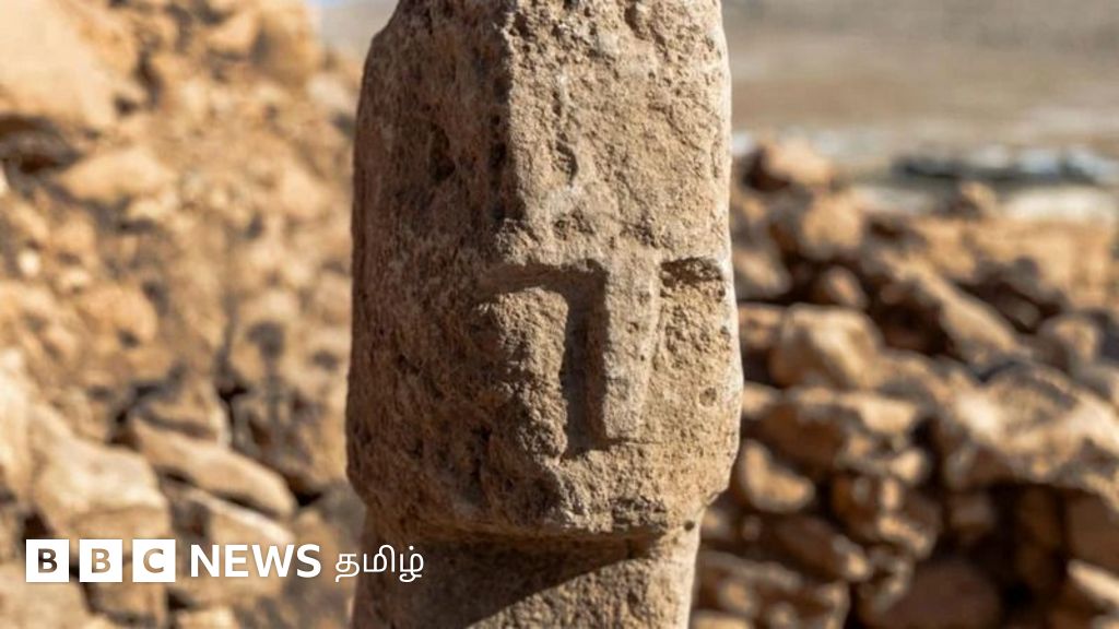 12,000 ஆண்டுகள் பழமையான  சிற்பம்: நமது மூதாதையர்கள் தங்களைப் பற்றி சிந்தித்தது என்ன?