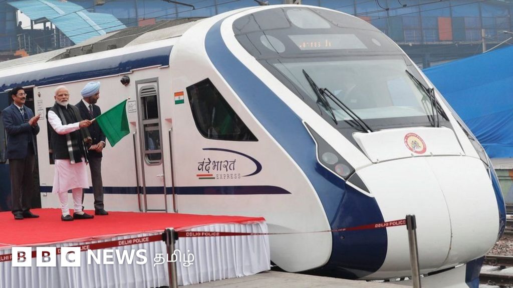 வந்தே பாரத் ரயில்கள்: 3 நாட்களில் 3 சம்பவங்கள்