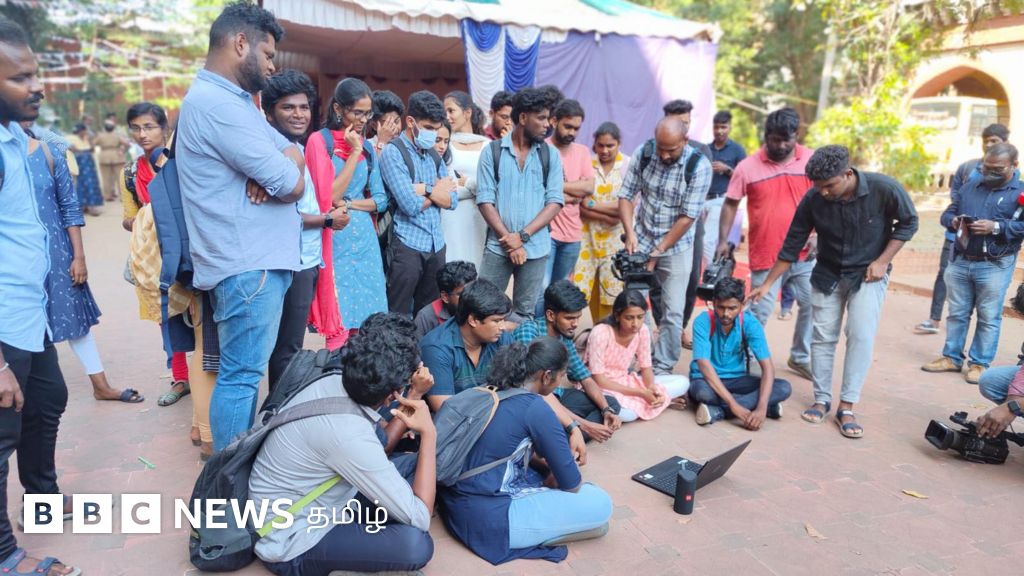 மோதி குறித்த பிபிசி ஆவணப்படம் தமிழ்நாடு, கேரளாவில் திரையிட்ட மாணவர்கள்