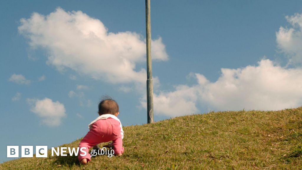 உணவு, குடிநீரின்றி தன்னந்தனியே 2 நாட்கள் தாக்குப்பிடித்த அதிசய குழந்தை