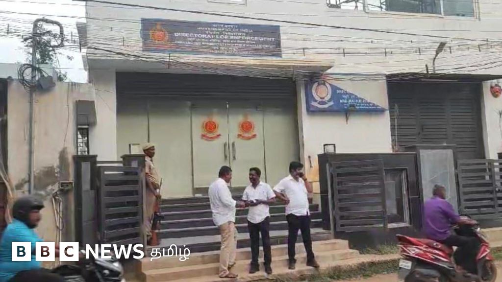 திண்டுக்கல்லில் அமலாக்கத்துறை அதிகாரி கைது – லஞ்ச ஒழிப்புத்துறை சோதனையால் பரபரப்பு