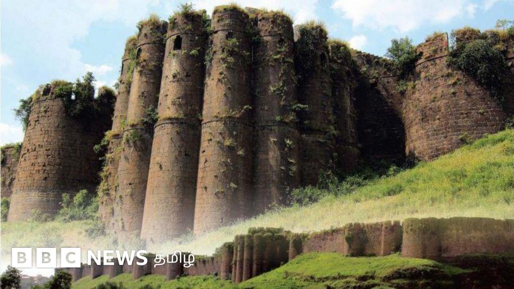 நலாதுர்க்: ஆறு, அணை, அரண்மனை, நீர்வீழ்ச்சிகள் கொண்ட பிரமாண்ட கோட்டை 