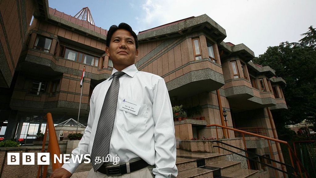 இந்திய ஆட்சி பணி விதிகளை திருத்துவதால் என்ன நடக்கும்? இந்திய அரசு முடிவுக்கு எதிர்ப்பு ஏன்?