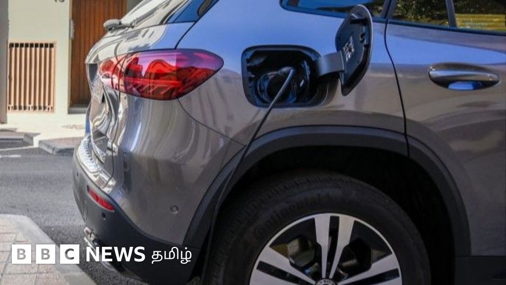 பழைய மின்சார வாகனங்களை வாங்கலாமா? பேட்டரி குறித்து கவனிக்க வேண்டியவை