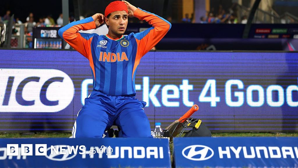 உலகக் கோப்பையில் 3 போட்டிகளில் டக் அவுட் - என்ன தவறு செய்கிறார் அபிஷேக் ஷர்மா?