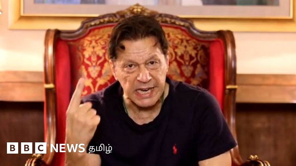 இம்ரான் கானை கைது செய்ய வந்த போலீஸ், தொண்டர்கள் கல் வீசியதால் கண்ணீர் புகை குண்டு வீச்சு - பாகிஸ்தானில் என்ன நடக்கிறது?