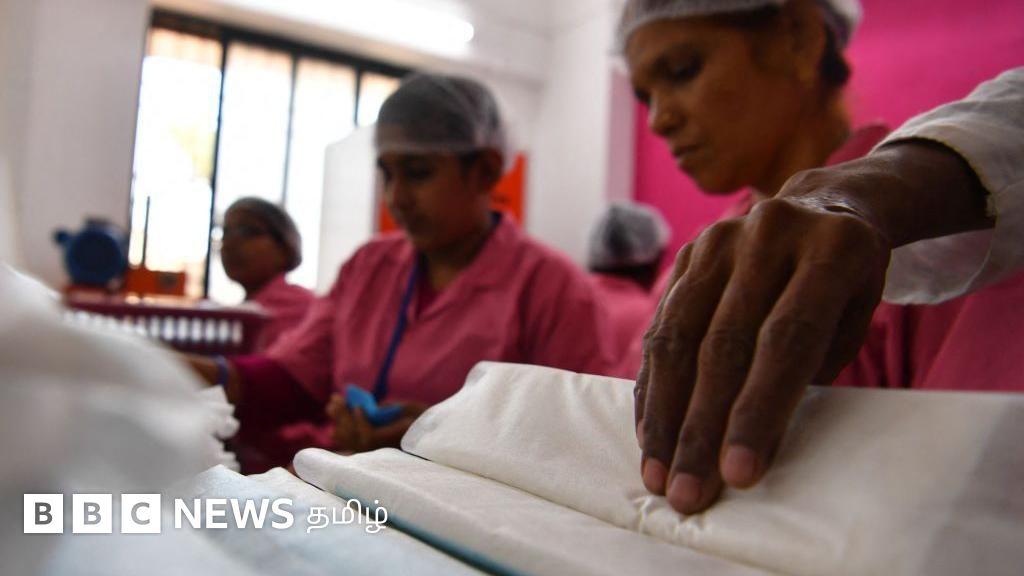 'பெண்களை யாரும் வேலைக்கு அமர்த்த மாட்டார்கள்' :  மாதவிடாய் விடுப்பு மனுவை நிராகரித்த உச்ச நீதிமன்றம் கருத்து