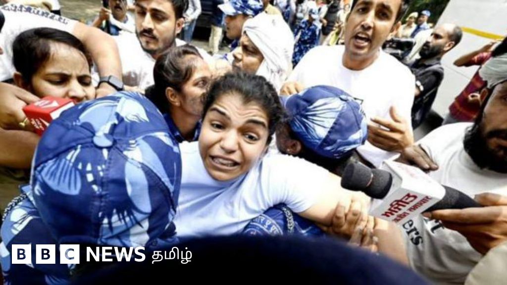 வீதியில் இழுத்துச்செல்லப்பட்ட மல்யுத்த வீராங்கனை - ஜந்தர் மந்தரில் என்ன நடந்தது?
