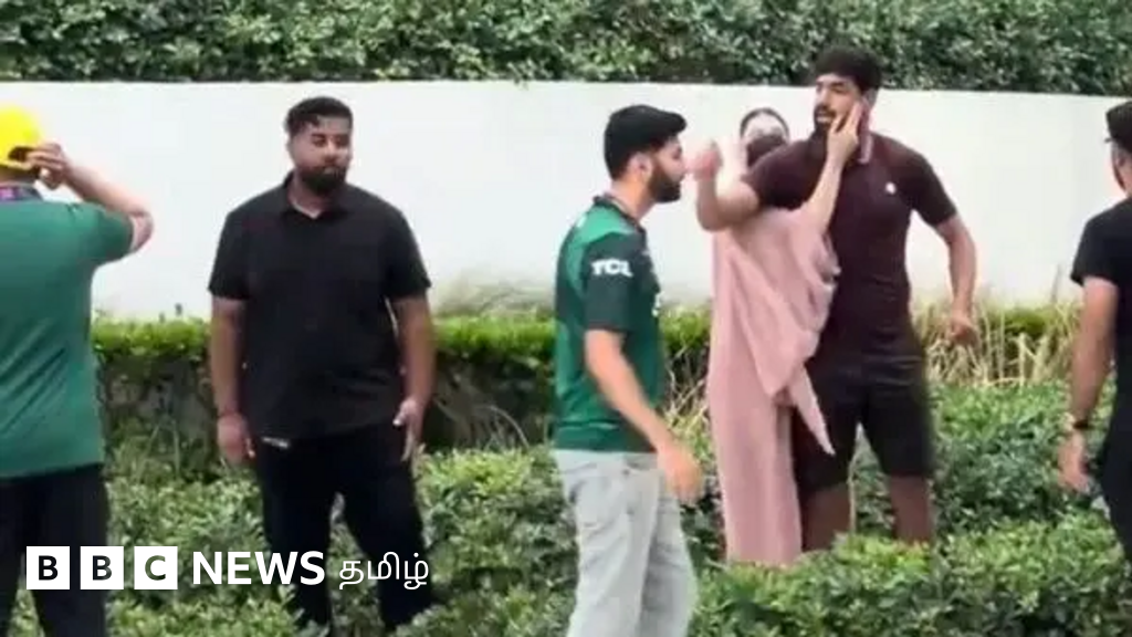 ரசிகரை ‘இந்தியனா?’ என்று கேட்ட விவகாரம் - வைரல் வீடியோ குறித்து பாகிஸ்தான் கிரிக்கெட் வீரர் ஹரிஸ் ரவூஃப் விளக்கம்