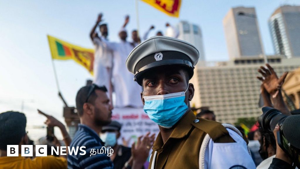 இலங்கை நெருக்கடி: போலீஸ் சுட்டதில் ஒருவர் பலி, பலர் படுகாயம் - எங்கே சம்பவம்?