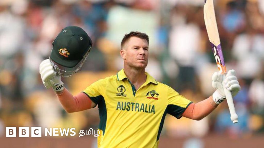 உலகக்கோப்பை: பாகிஸ்தானை பிழிந்தெடுத்த வார்னர், மார்ஷ் - 368 ரன்கள் இலக்கு