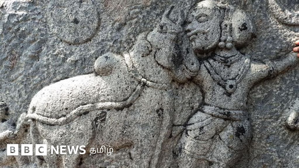 ஜல்லிக்கட்டு - சங்க காலம் முதல் விளையாடப்படும் தமிழர்களின் வீர விளையாட்டு