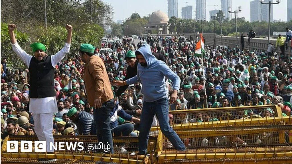 ட்ரோன் மூலம் கண்ணீர்ப்புகை வீச்சு: காவல்துறை தடைகளை மீறி டெல்லியை நோக்கி முன்னேறும் விவசாயிகள்