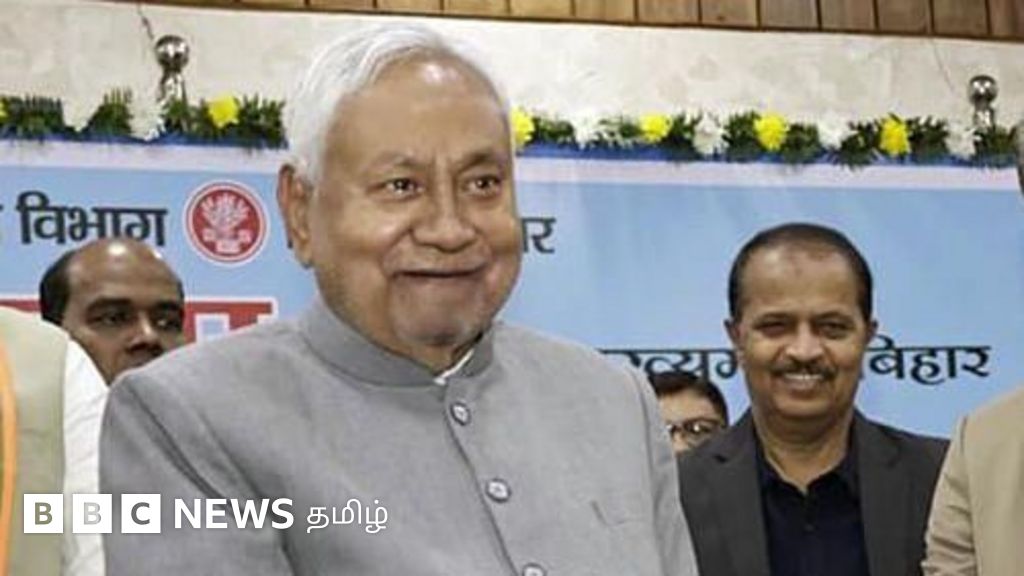 பெண் மருத்துவரின் ஹிஜாபை விலக்கிய நிதிஷ் குமார் - முஸ்லிம் நாடுகளில் விவாதிக்கப்படுவது என்ன?