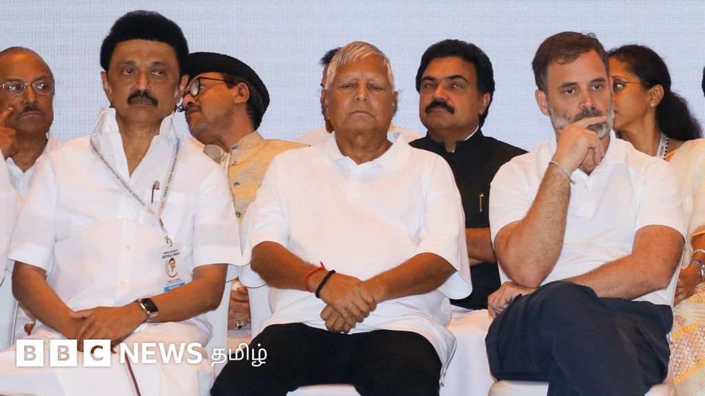 ராமர் கோவில்: 'இந்து' என நிரூபிக்கப் போராடும் எதிர்க்கட்சிகள் - இது பாஜகவின் வெற்றியா?