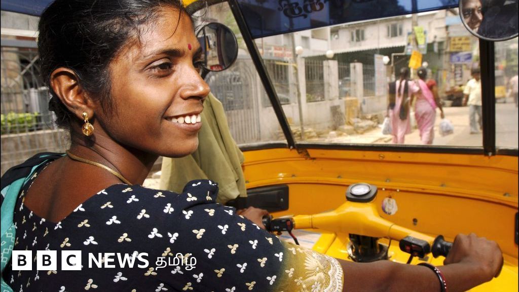 தமிழ்நாட்டு பெண்கள் எதன் அடிப்படையில் வாக்களிக்கின்றனர்? 