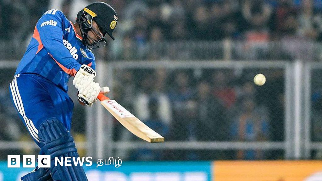 ஒரு டாட் பால் கூட விடாமல் சாதனை ரன் குவித்த அபிஷேக் அதிரடிக்கு கடைபிடித்த 'புது டெக்னிக்'