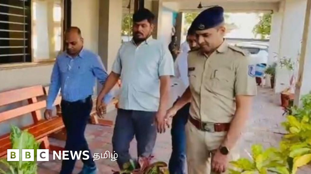 9 ஆண்டு தலைமறைவு குற்றவாளி: பிஸ்கட் சாப்பிடும் பழக்கத்தால் சிக்கியது எப்படி?