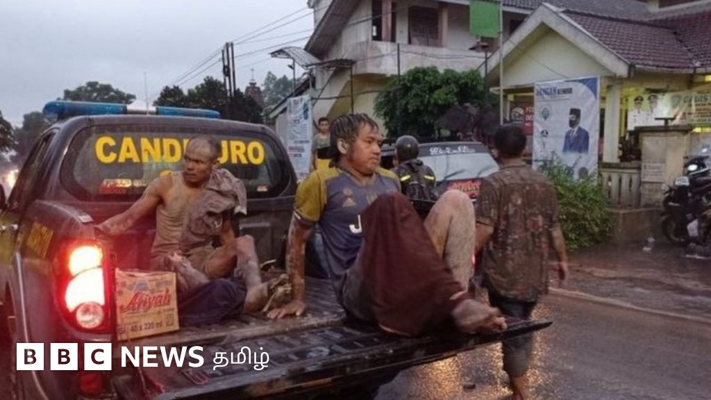 'இந்தோனீசியாவின் செமுரு எரிமலை வெடிப்பால் 50,000 அடிக்கு புகை பரவலாம்' - விமானங்களுக்கு எச்சரிக்கை