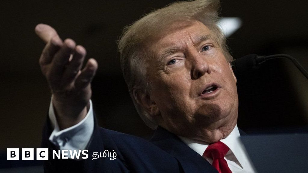 டொனால்ட் ட்ரம்ப்: ரகசிய அரசு ஆவணங்களை வீட்டில் வைத்திருந்தாரா ட்ரம்ப்? லாக்கரை உடைத்து எஃப்.பி.ஐ சோதனை