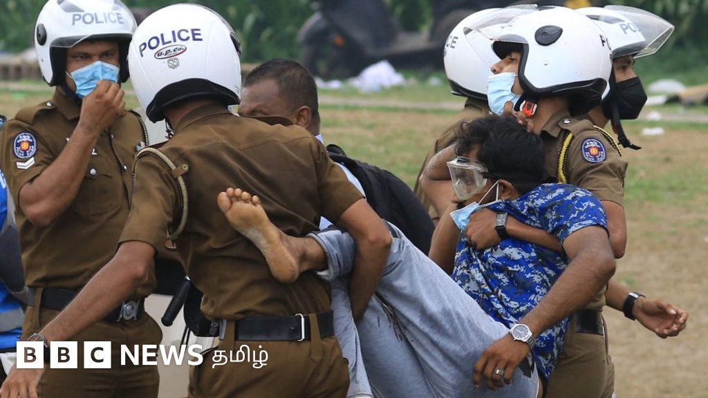 மஹிந்த ராஜபக்ஷ பிரதமர் பதவியில் இருந்து விலகல்: இலங்கையில் அடுத்து என்ன நடக்கும்?