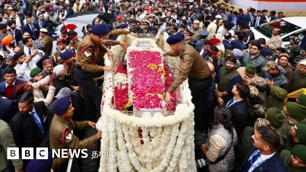 மன்மோகன் சிங் இறுதிச்சடங்கு நிறைவு: நினைவிடம் குறித்து எழுந்துள்ள சர்ச்சை என்ன?