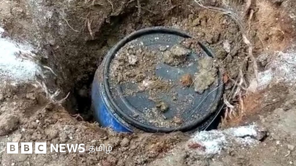 தந்தையை கொன்று பீப்பாயில் உடலை மறைத்ததாக மகனை தேடும் போலீஸ்