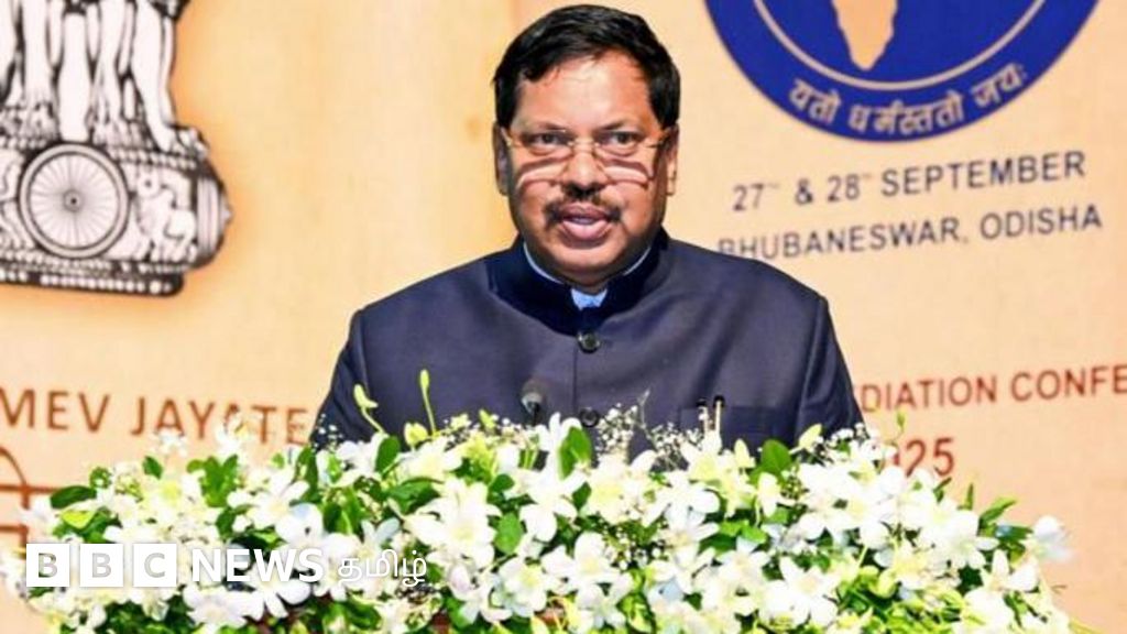 உச்ச நீதிமன்ற தலைமை நீதிபதி மீது தாக்குதல் முயற்சி ஏன்? நீதிமன்றத்தில் நடந்தது என்ன?