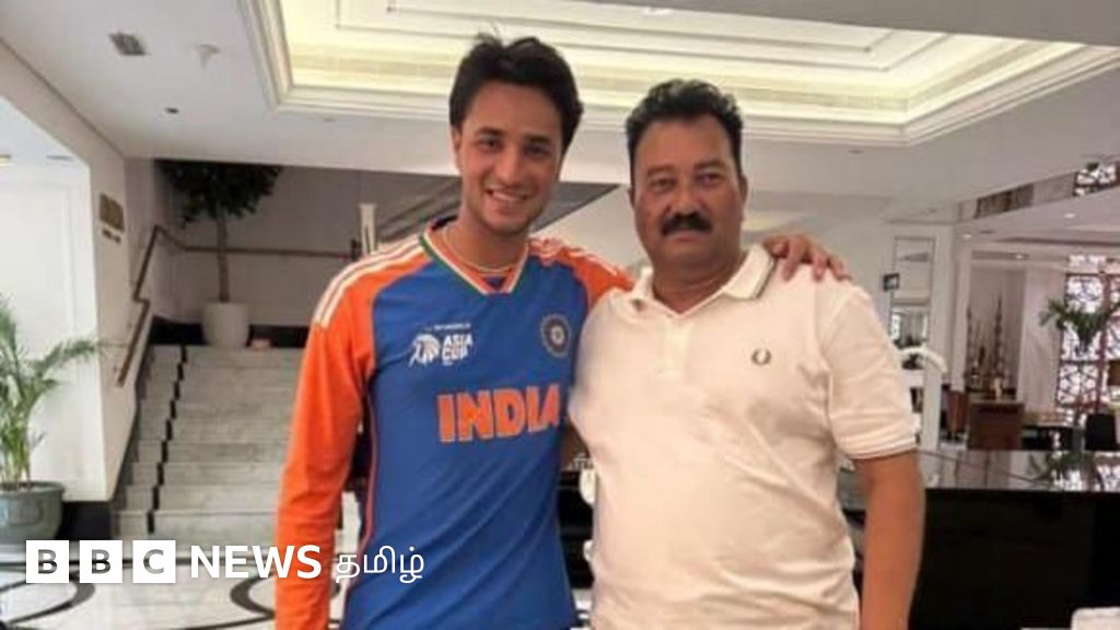 'நீ விளையாடவில்லை, உன் மகன் நிச்சயம் இந்தியாவுக்காக விளையாடுவான்' - அபிஷேக் சர்மா பற்றி நெகிழும் தந்தை