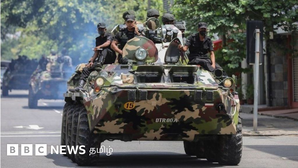 இலங்கையில் கொந்தளிப்புக்கு மத்தியில் ராணுவம் கட்டுப்பாட்டுடன் செயல்படக்காரணம் என்ன?