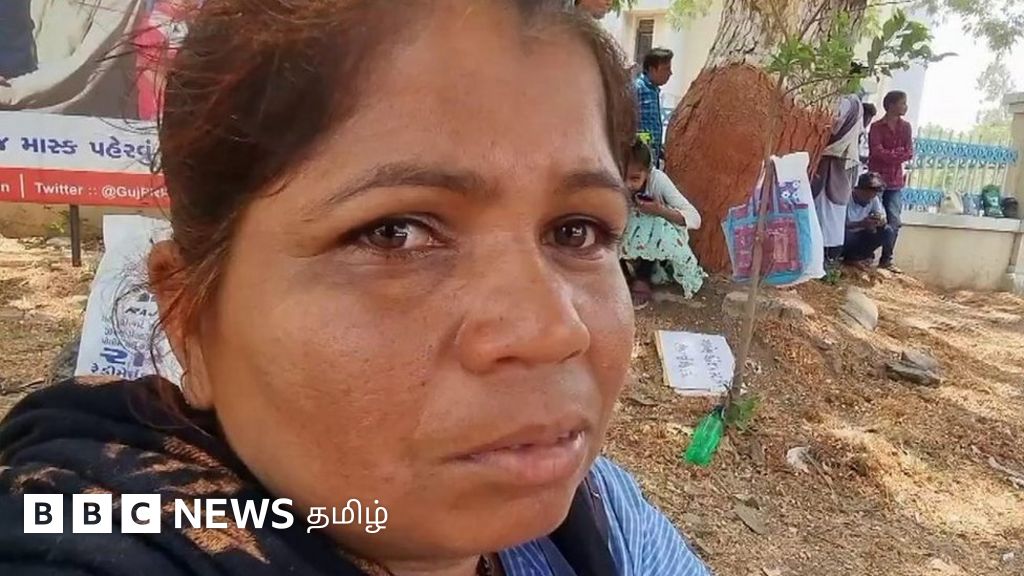 படேல் சிலையில் தூய்மைப் பணிக்காக போராடும் பழங்குடிப் பெண்கள்