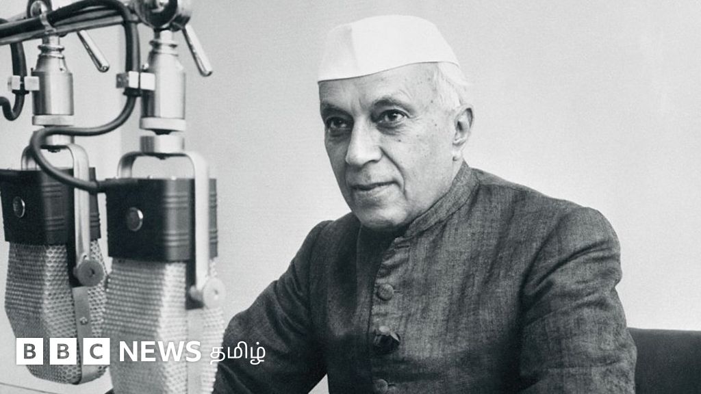 ஜவாஹர்லால் நேரு: சுதந்திர இந்தியாவின் பிரதமராக நேரு அளித்த முதல் டிவி பேட்டியில் என்ன பேசினார்?