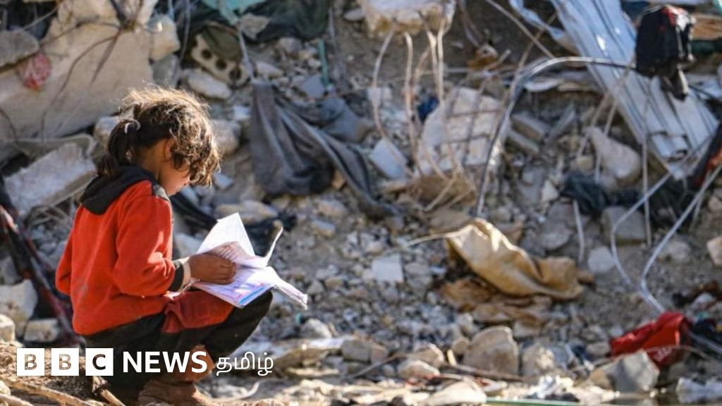 துருக்கி சிரியா நிலநடுக்கம்: இடிபாடுகளுக்கு நடுவில் பிறந்த பச்சிளம் குழந்தை மீட்பு: தாய் தந்தை இருவரும் இறந்த சோகம்