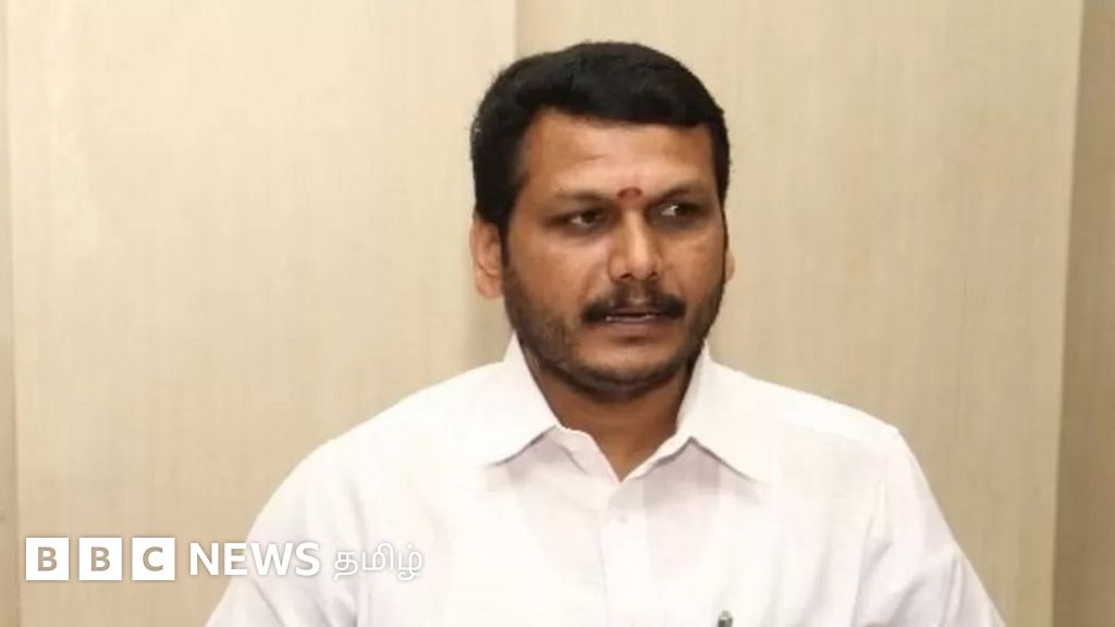 செந்தில் பாலாஜி: 