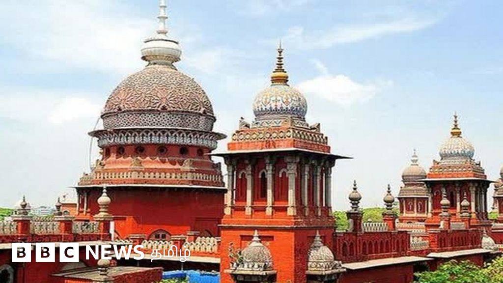 அதிமுக நெருக்கடி: 