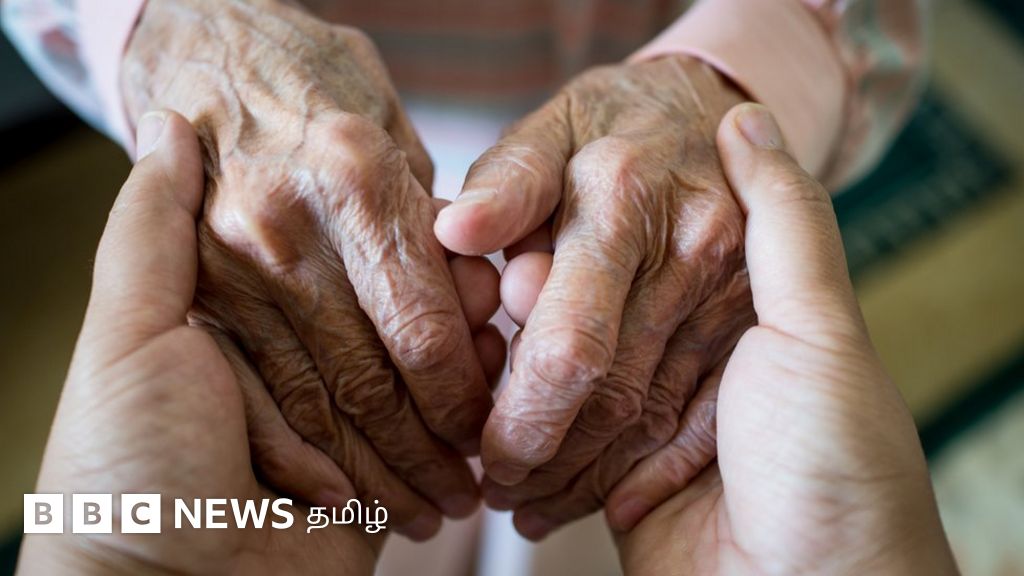 மனிதர்கள் ஒருவரை ஒருவர் தொட முடியாமல் போனால் என்னாகும்? - தொடுதல் மனித வாழ்வுக்கு ஏன் அவசியம்?