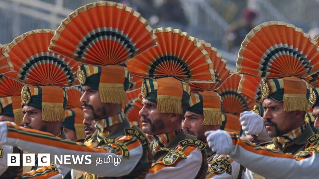 இந்தியாவின் குடியரசு தின விழா உலகின் பிற நாடுகளை விட எவ்வாறு தனித்து நிற்கிறது? 