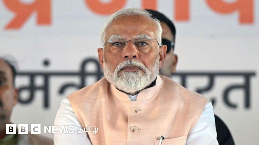 காங்கிரஸ் எஸ்சி, எஸ்டி இட ஒதுக்கீட்டை பறித்து முஸ்லிம்களுக்கு வழங்கியதா? மோதி குற்றச்சாட்டு உண்மையா?