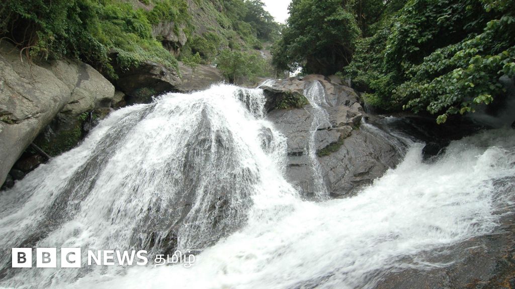 மழைத்துளியாய் பிறந்து காவிரியில் கழிவு நீராக கலக்கும் நொய்யல் நதியின் அவல நிலை