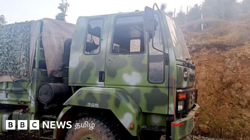 இந்திய விமானப்படை வாகனங்கள் மீது தாக்குதல்: ஒரு ராணுவ வீரர் மரணம், 4 பேர் காயம்