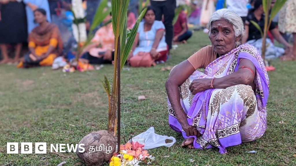 இ﻿லங்கை 'மாவீரர் நாள்' நிகழ்வில் கூடிய பல்லாயிரம் பேர்