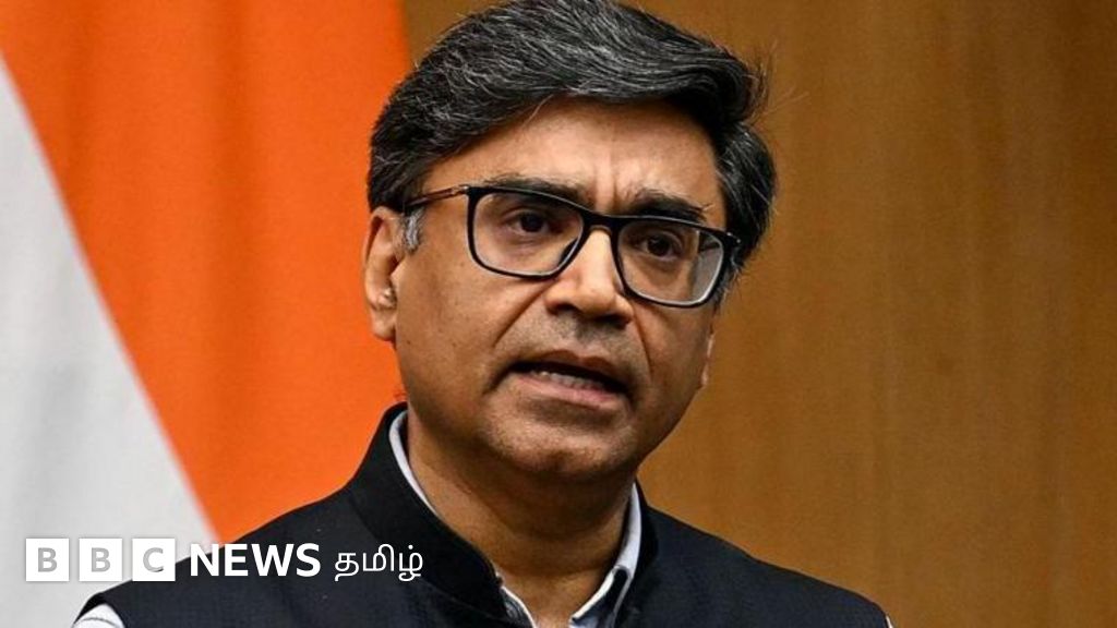 சமூக ஊடகங்களில் விமர்சிக்கப்படும் விக்ரம் மிஸ்ரியின் முழு பின்னணி