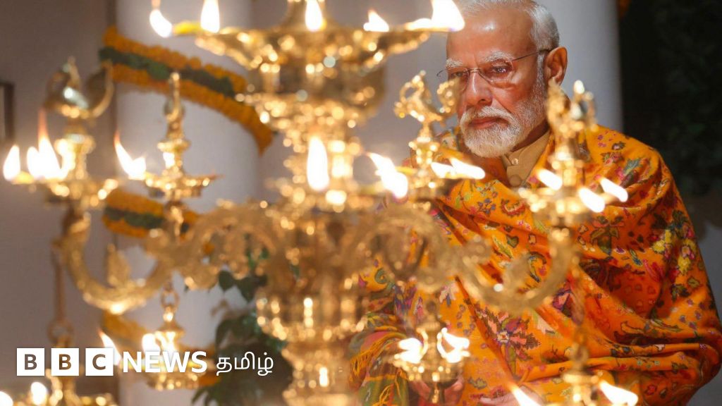 ராமர் கோவில் திறப்பு மதச்சார்பின்மைக்கு எதிரானதா? நீதிமன்றங்களின் பார்வை எப்படி இருக்கிறது?