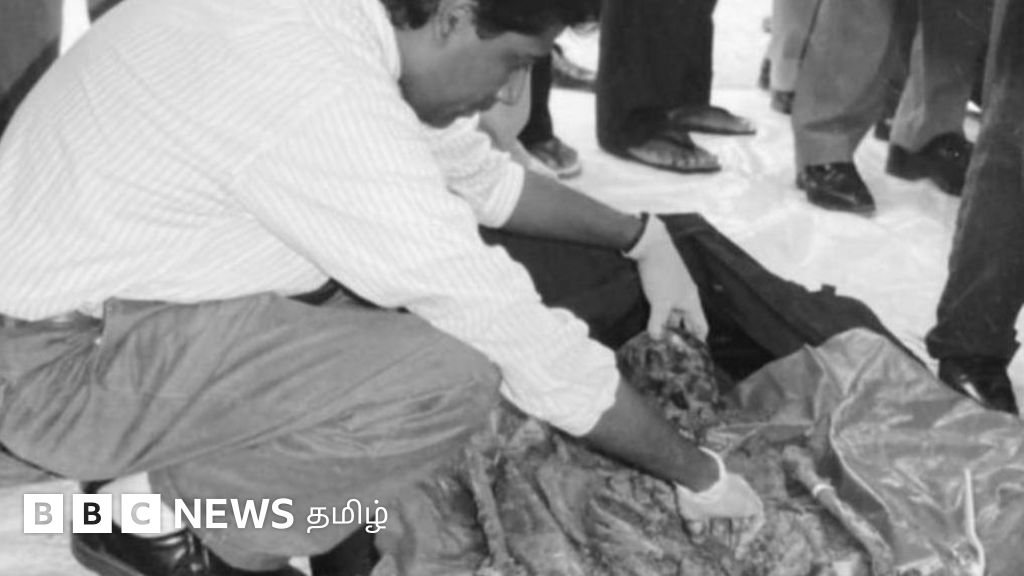 இலங்கையில் தோண்டத் தோண்ட வெளிவரும் மனித புதைகுழிகள் - இறுதி போரில் காணாமல் ஆக்கப்பட்டோர் குறித்த விசாரணையின் நிலை என்ன?  