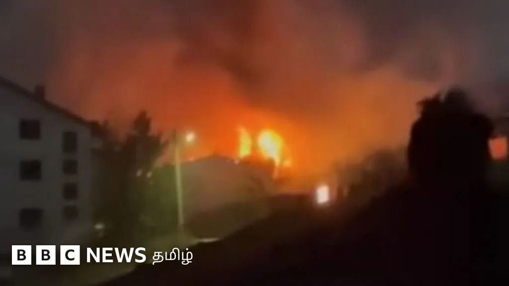 சுமார் 1,500 பேர் பங்கேற்றிருந்த இசை நிகழ்ச்சியில் தீ விபத்து - 50 பேர் உயிரிழப்பு என தகவல் 